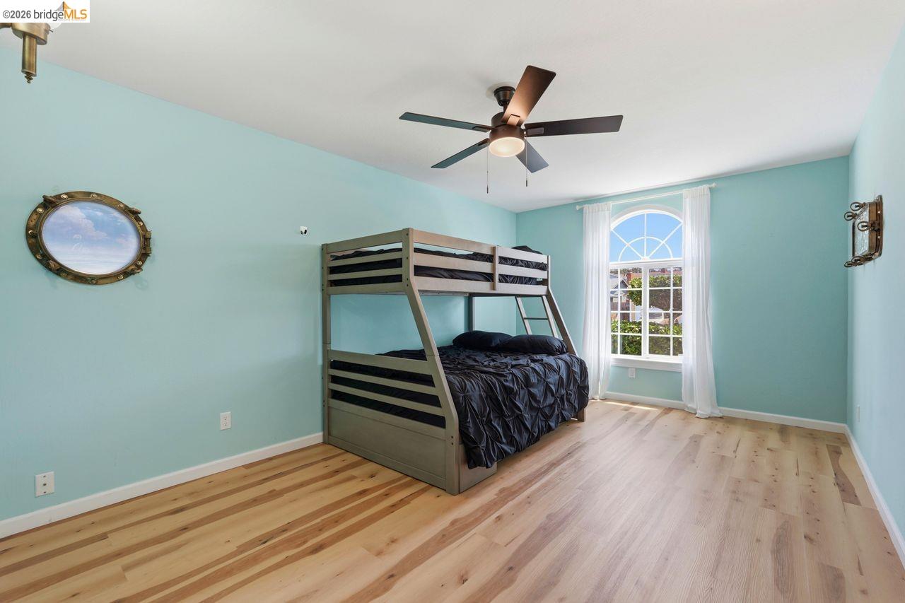 Property photo 43
