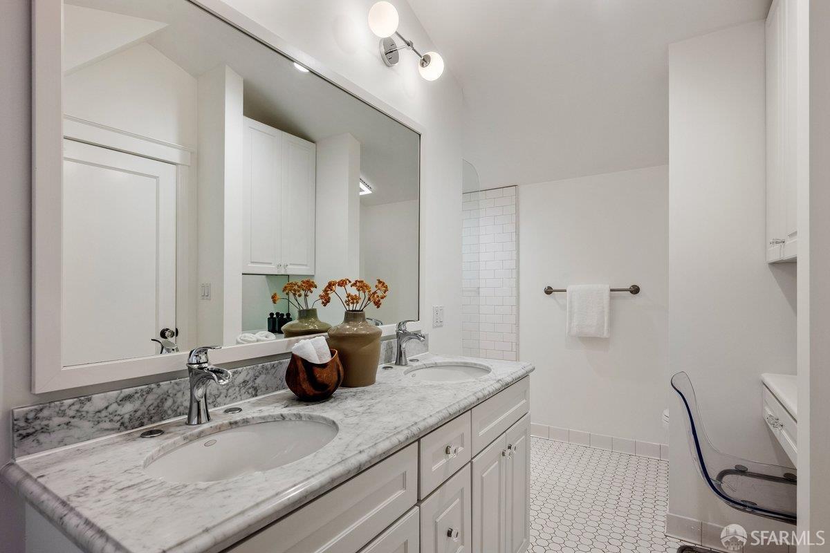 Property photo 50