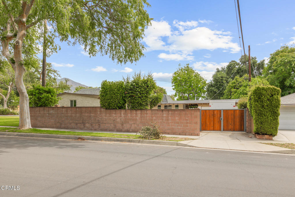 Property photo 44