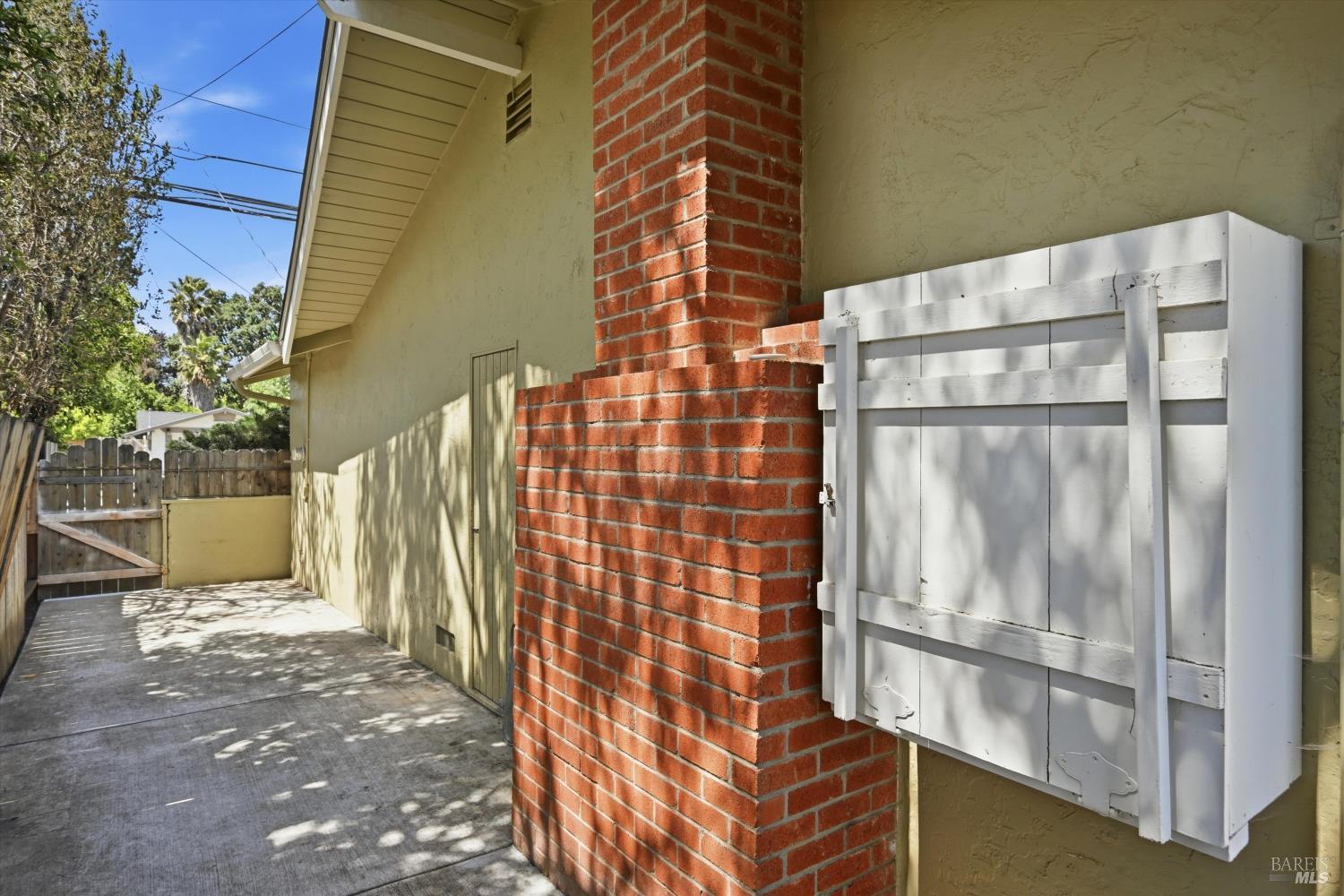 Property photo 40