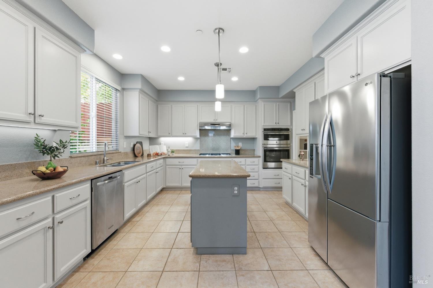 Property photo 25