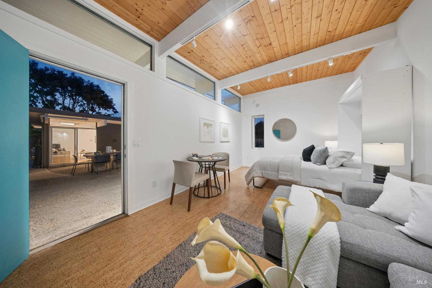 Property photo 46