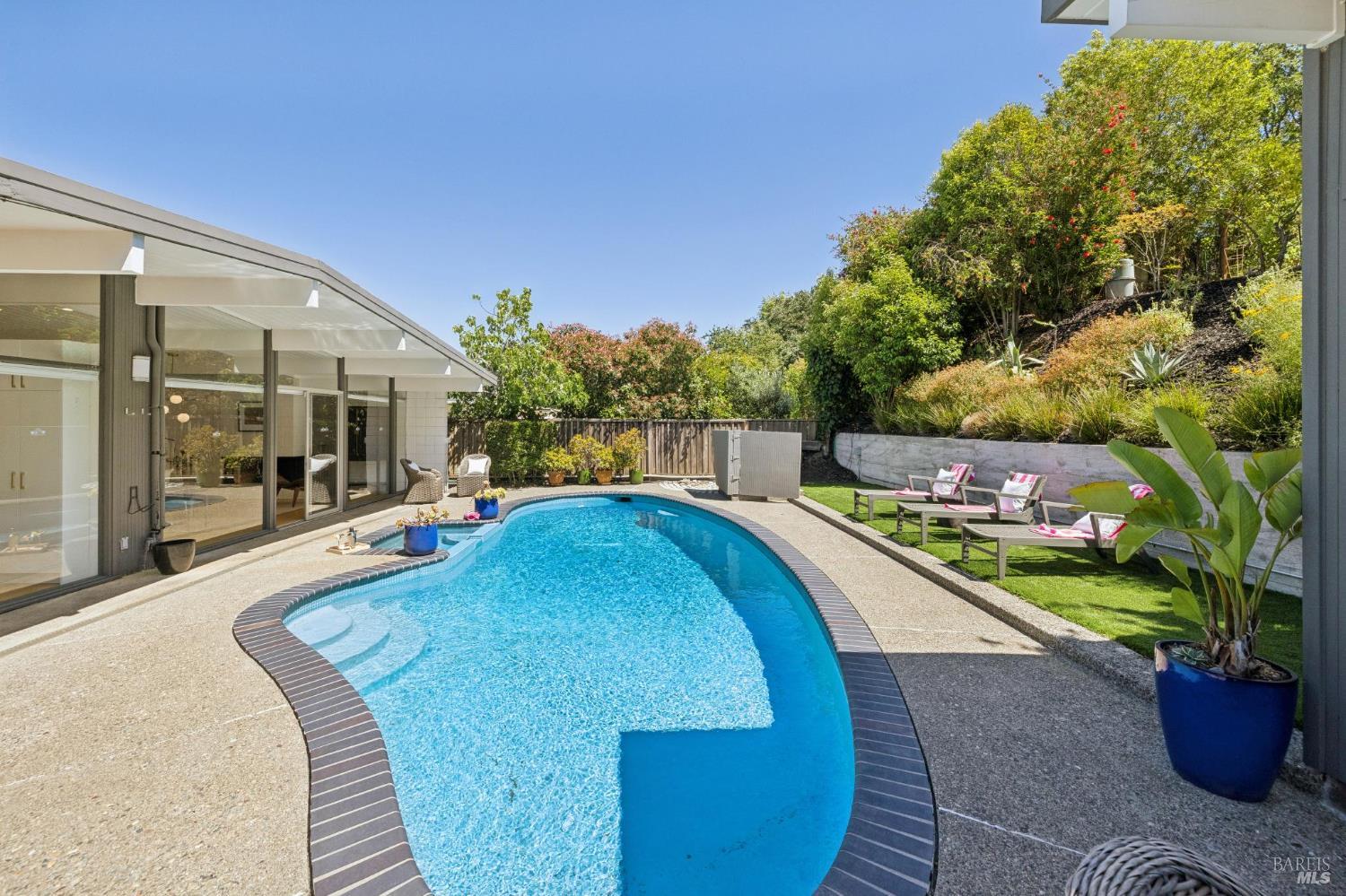 Property photo 49