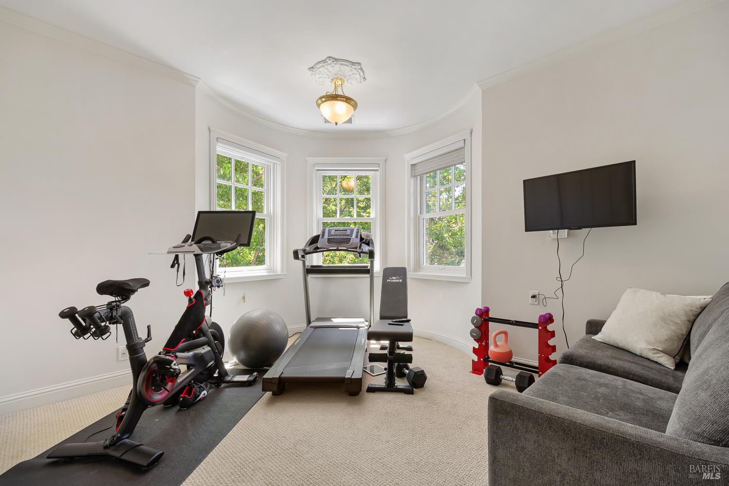 Property photo 32