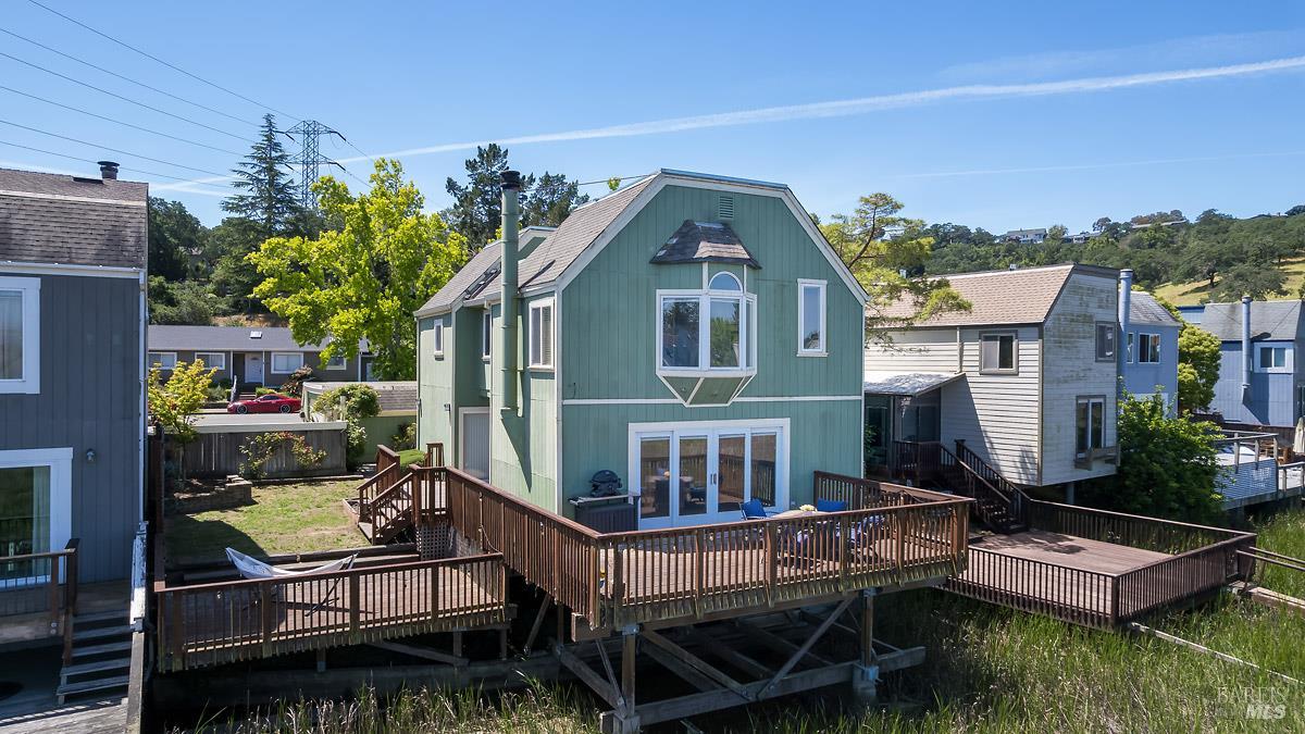 Property photo 32
