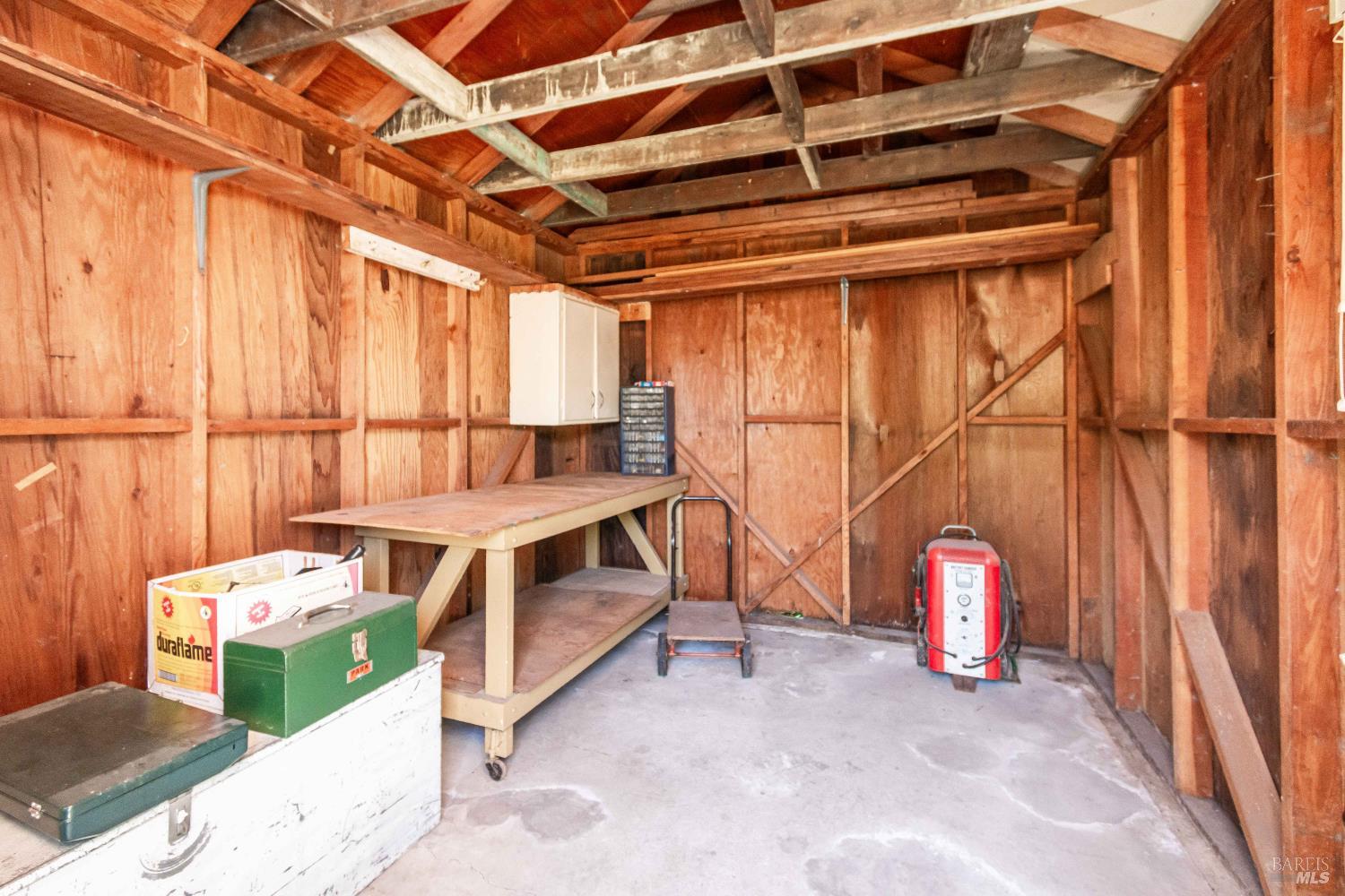 Property photo 28