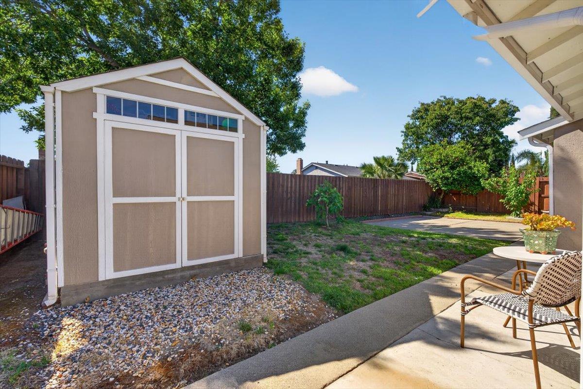 Property photo 41