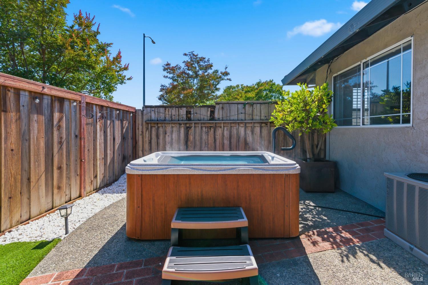 Property photo 32