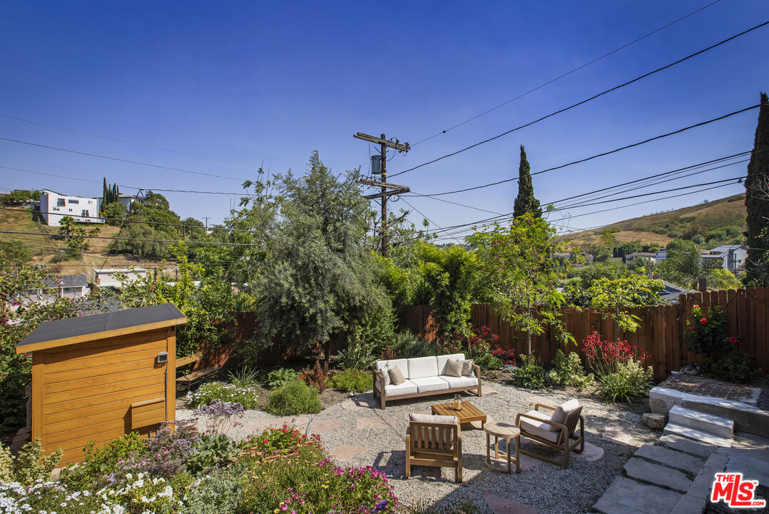 Property photo 28