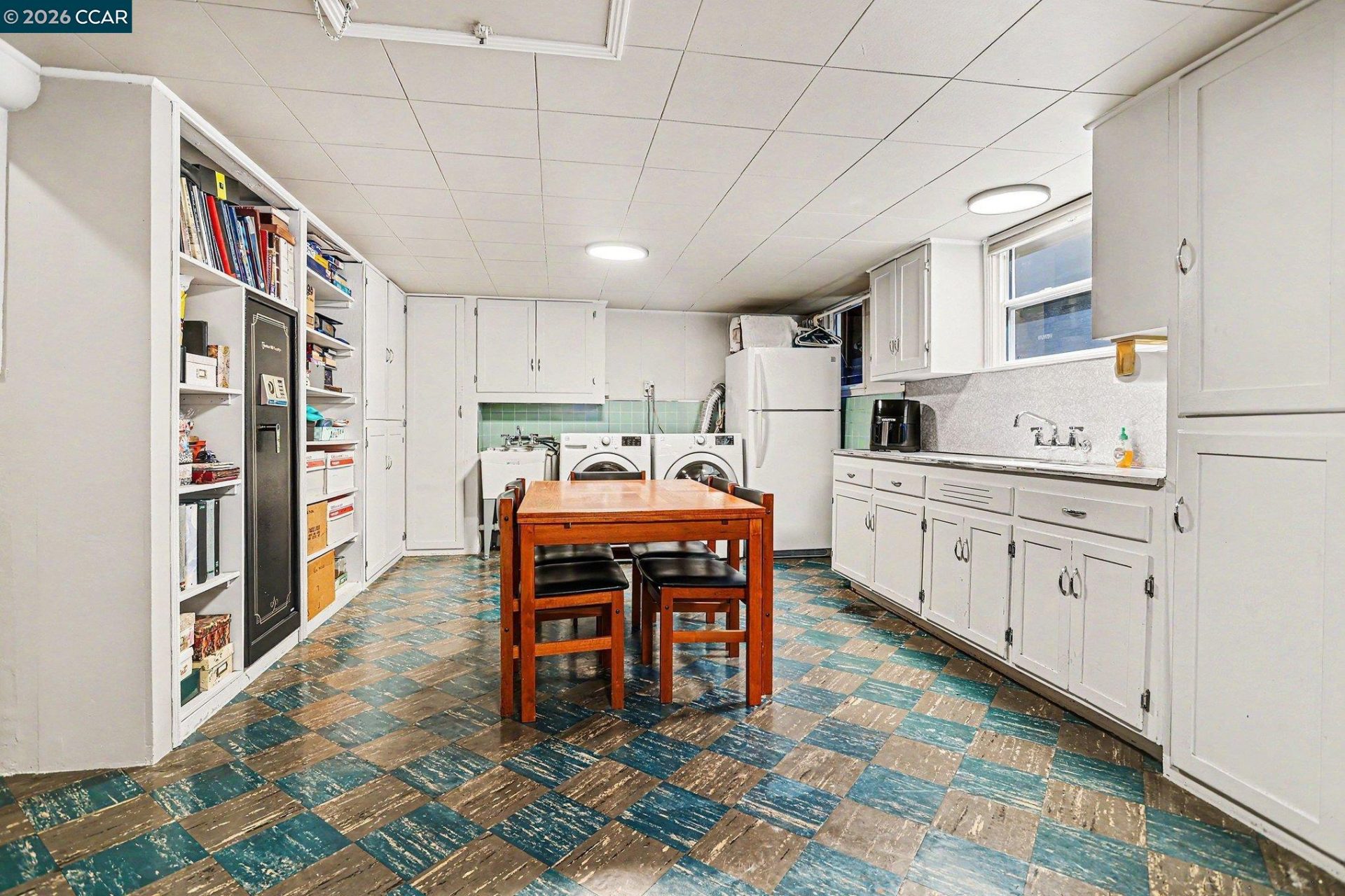 Property photo 25