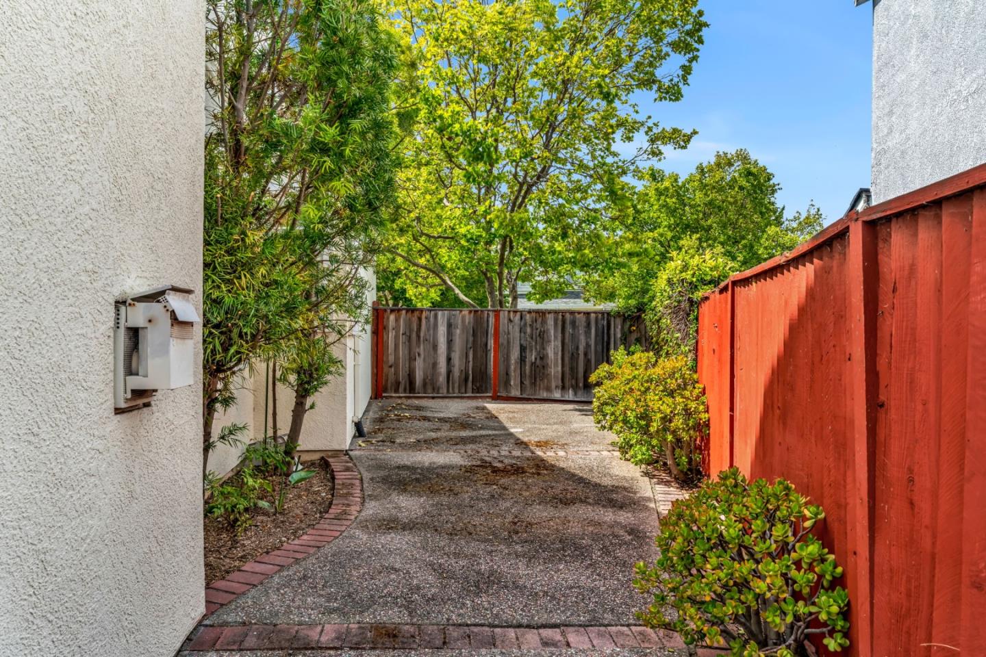 Property photo 48