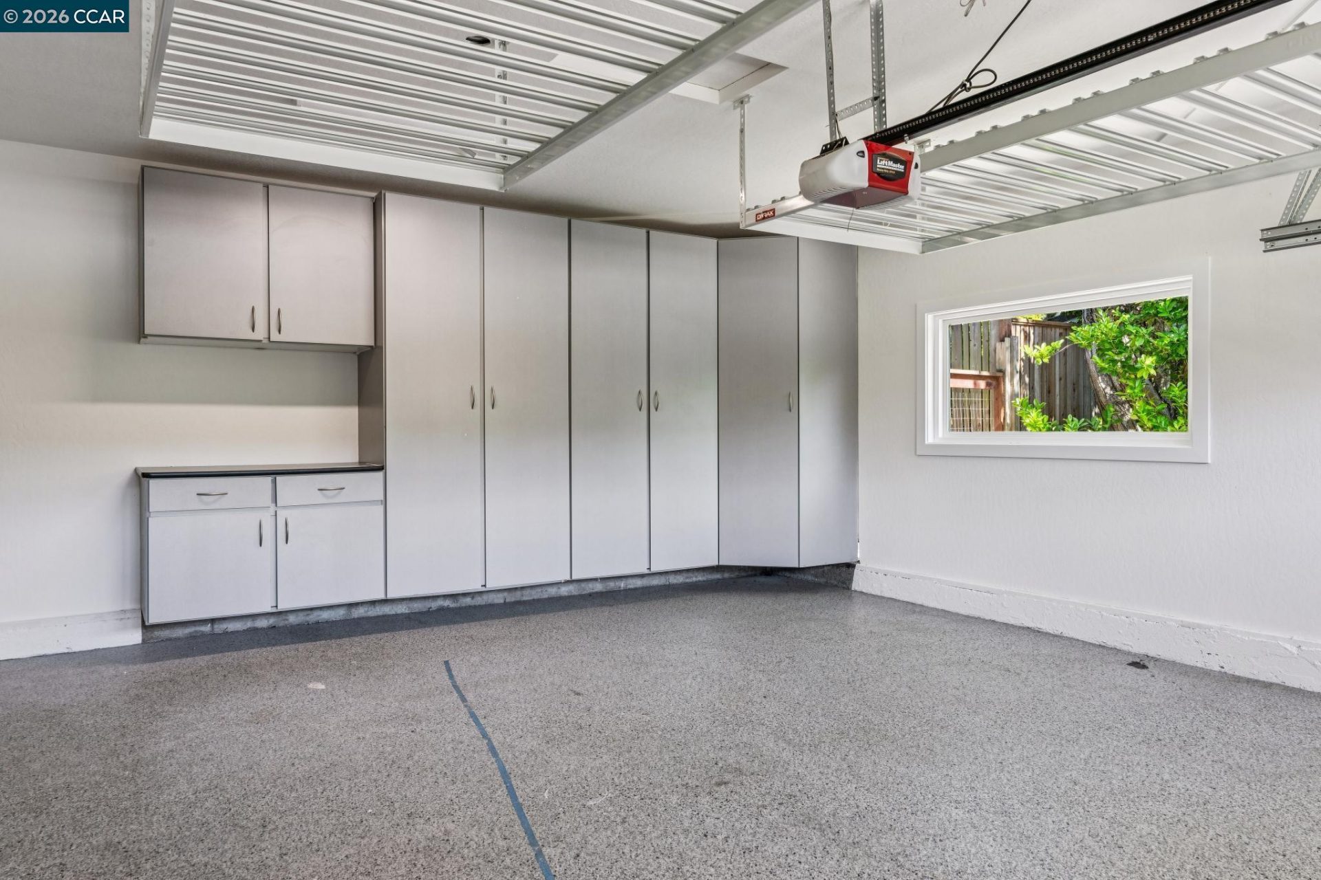 Property photo 44