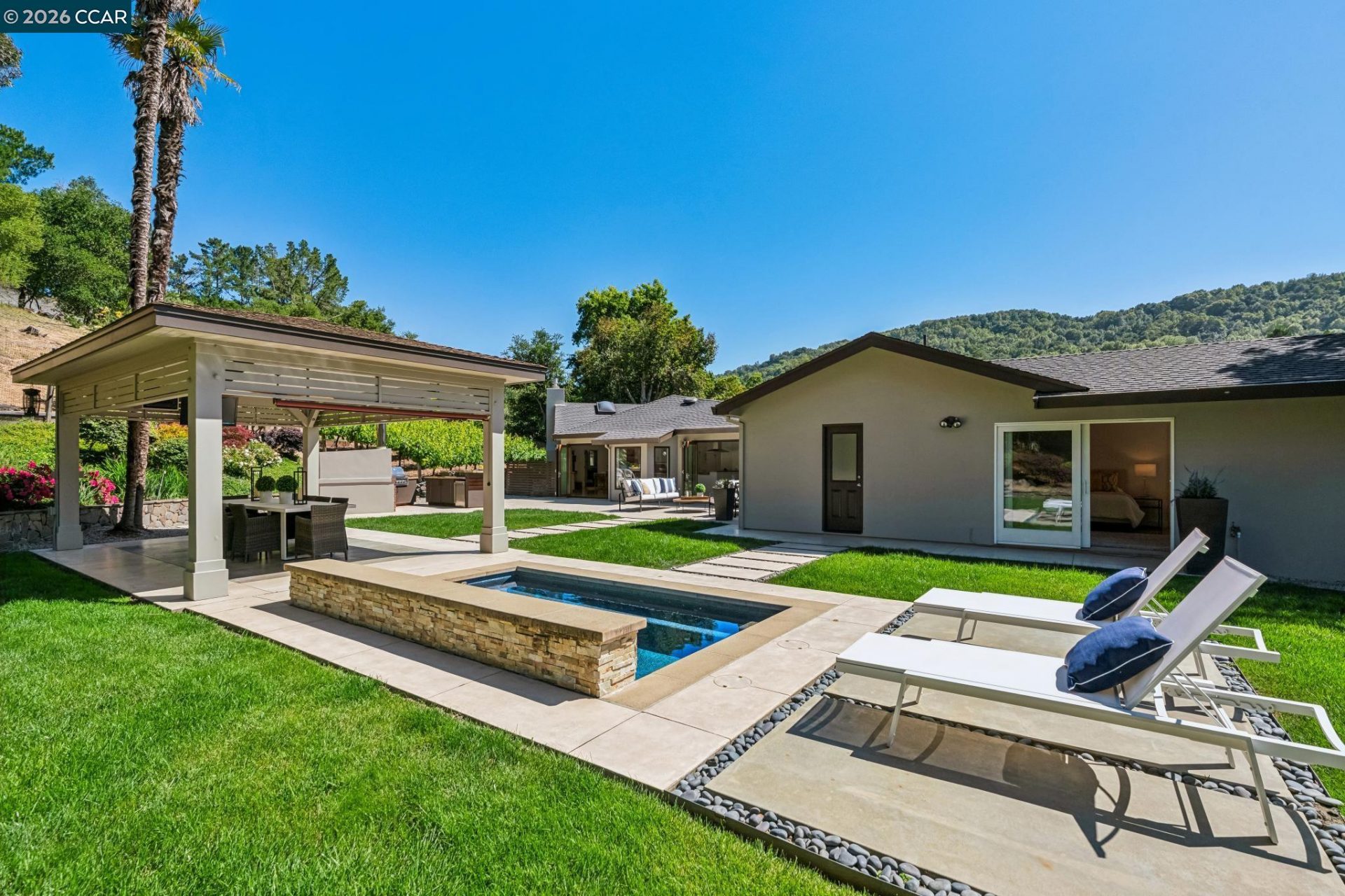 Property photo 46