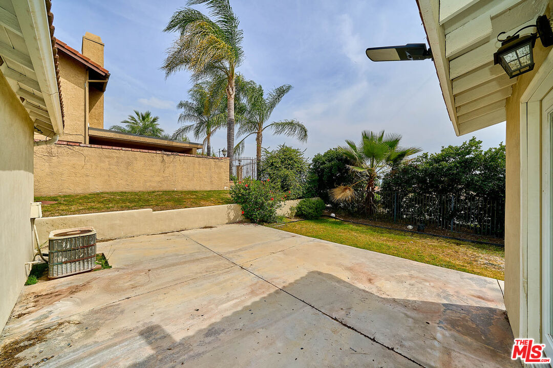 Property photo 44