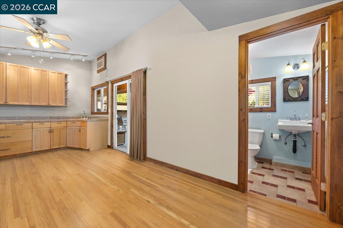 Property photo 42
