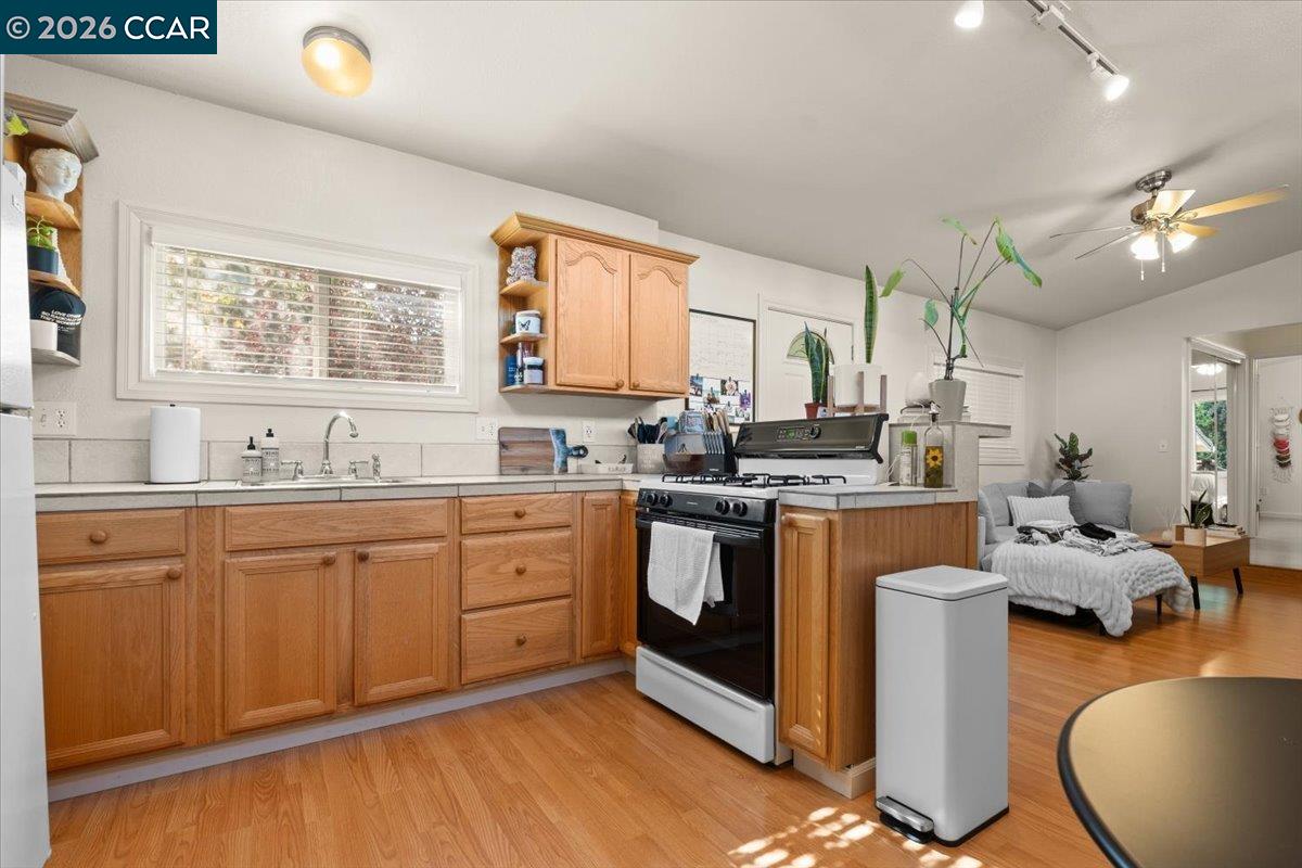 Property photo 46