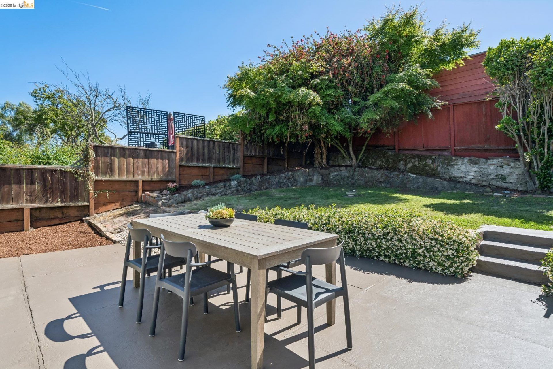 Property photo 33