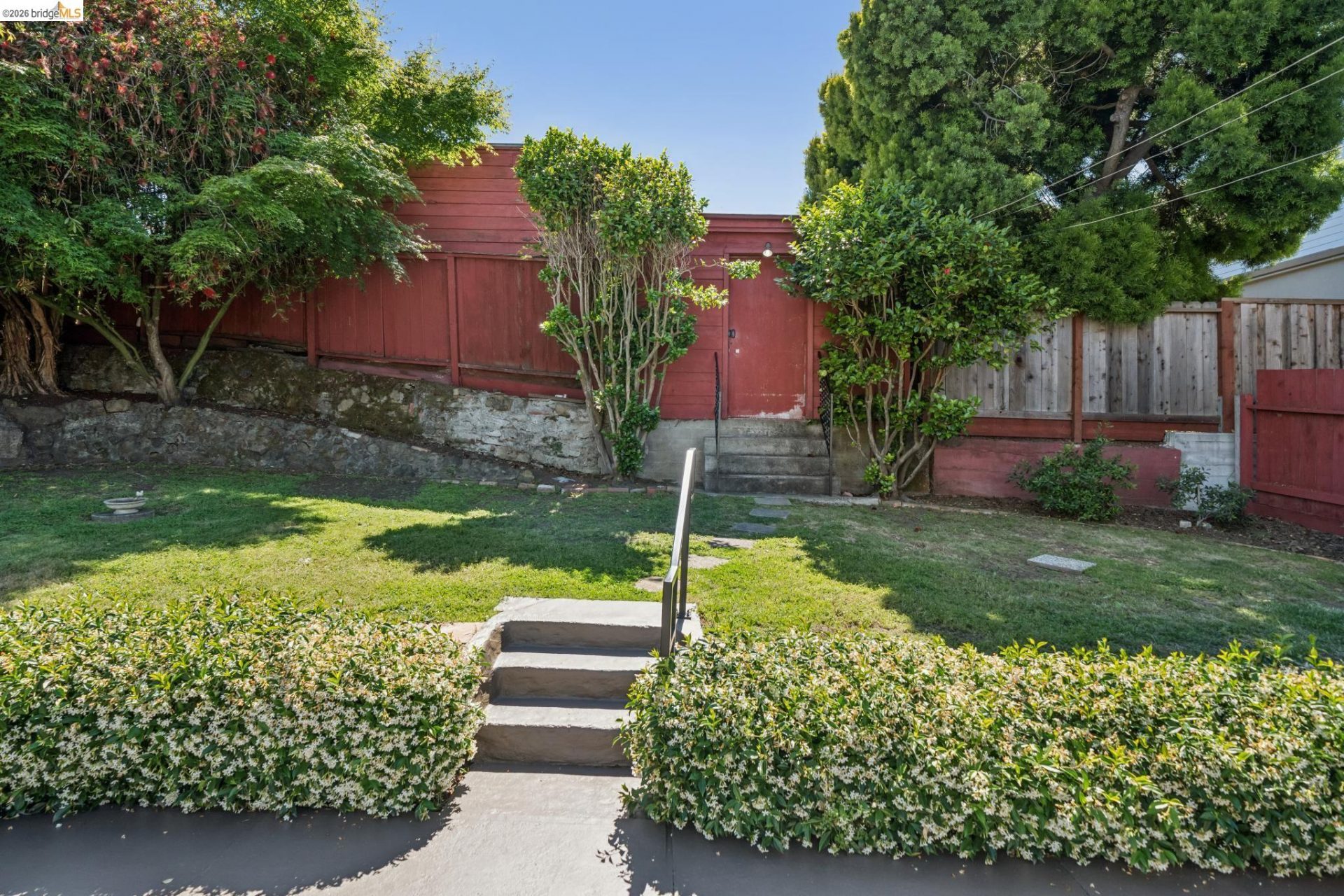 Property photo 35