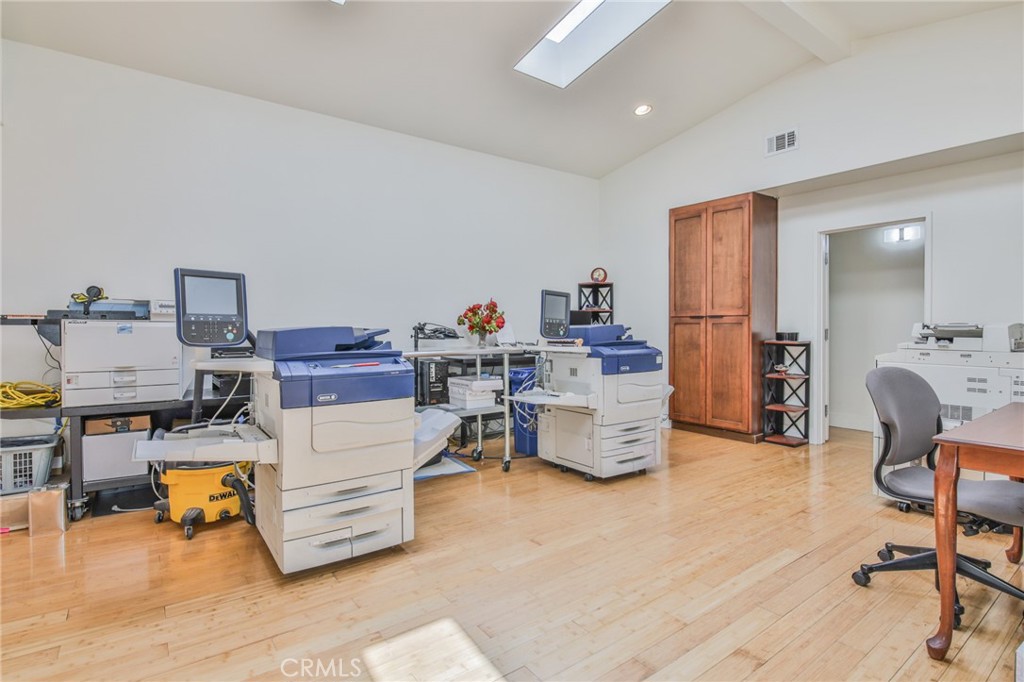 Property photo 43