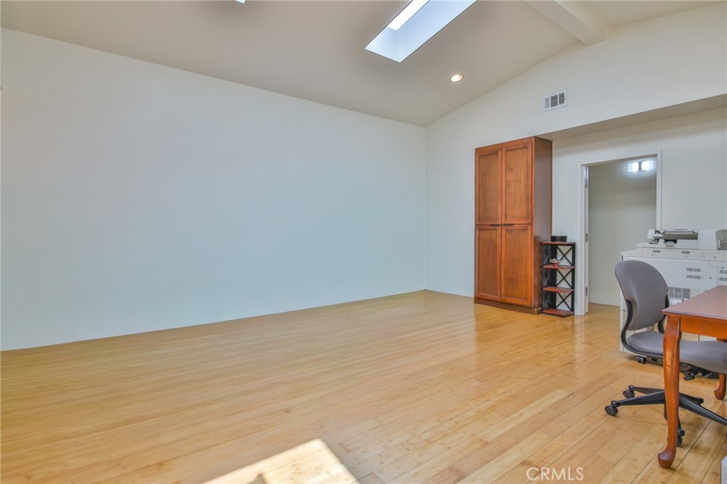 Property photo 44