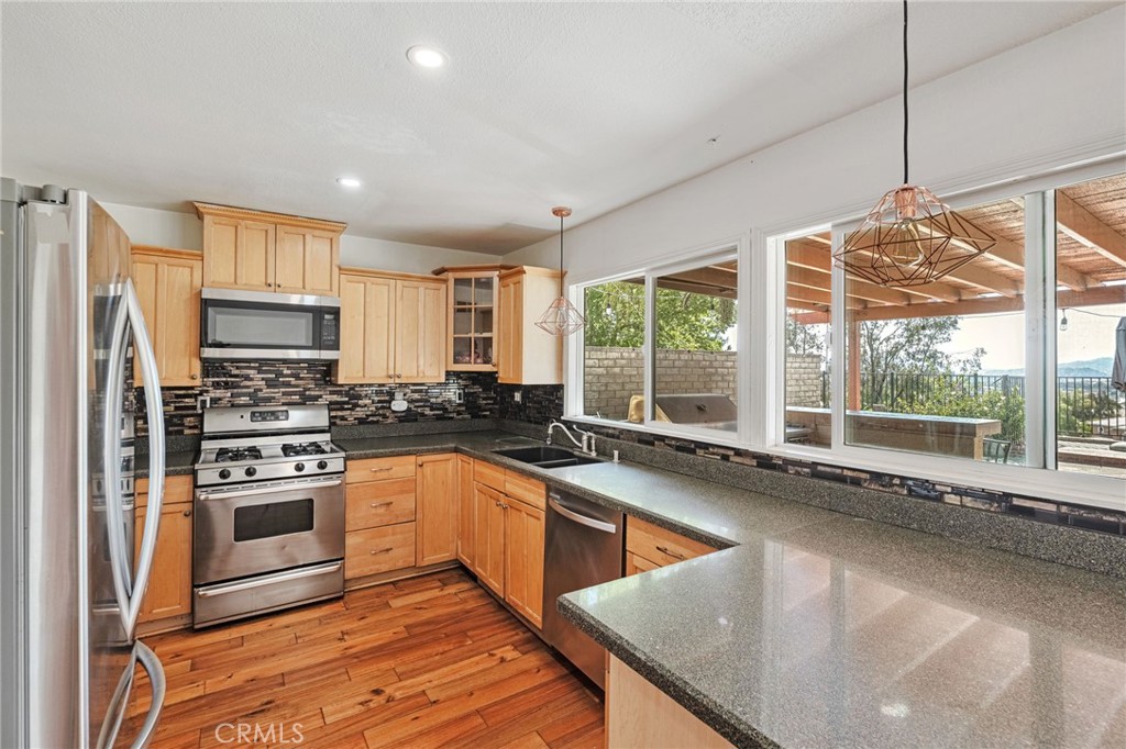 Property photo 28