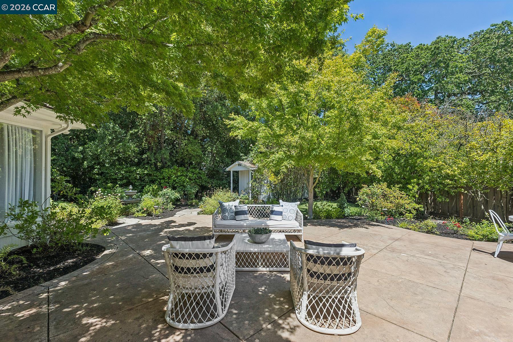 Property photo 33