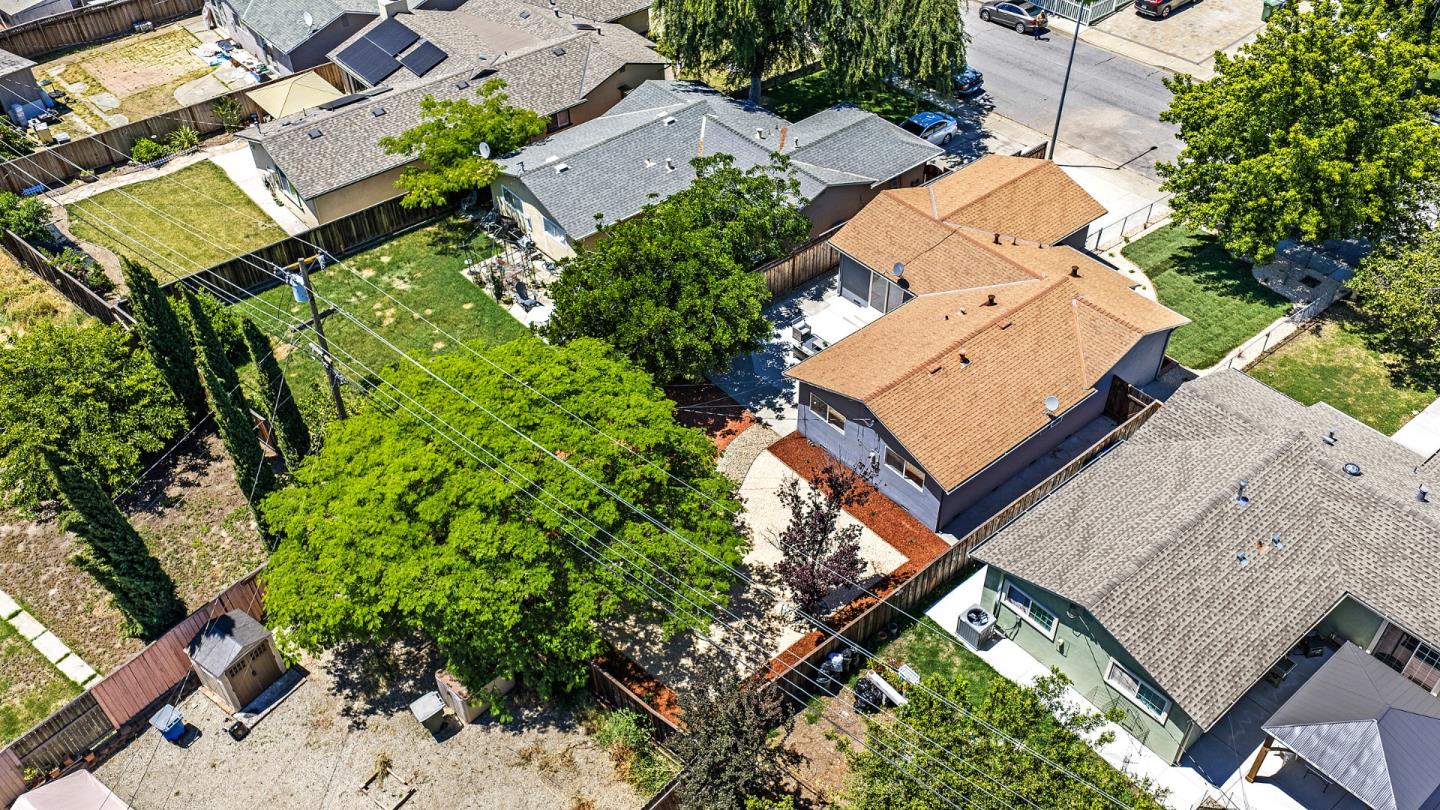 Property photo 48
