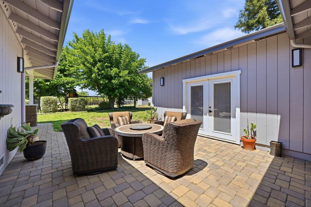 Property photo 44