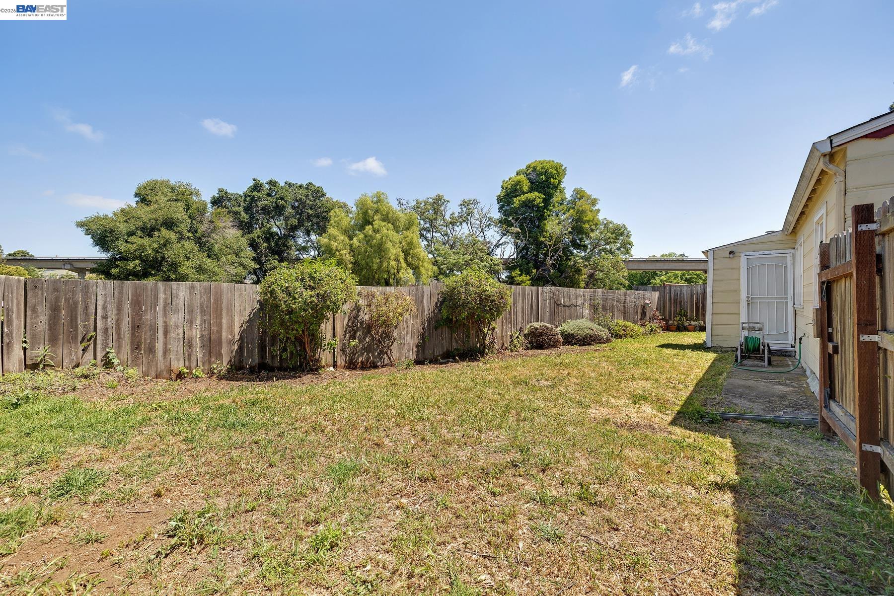 Property photo 37