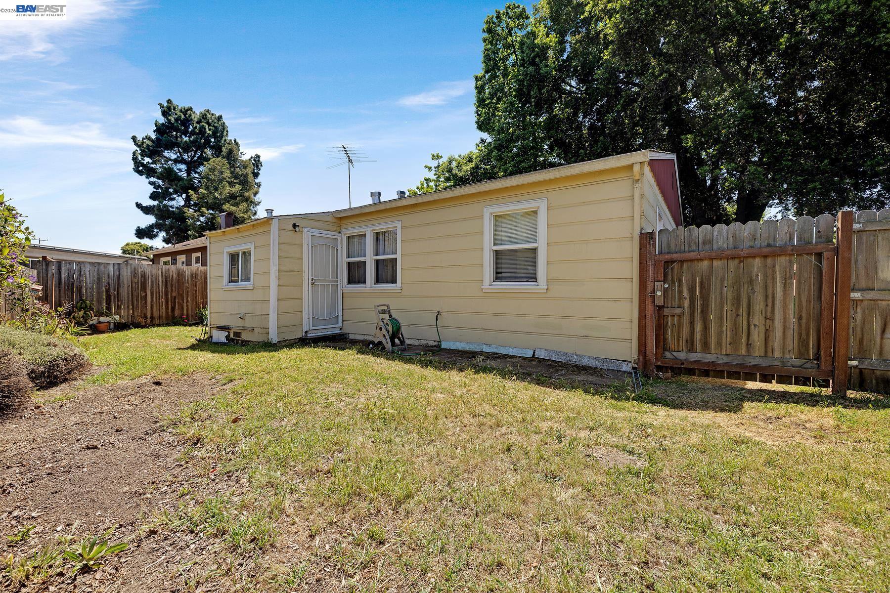 Property photo 38