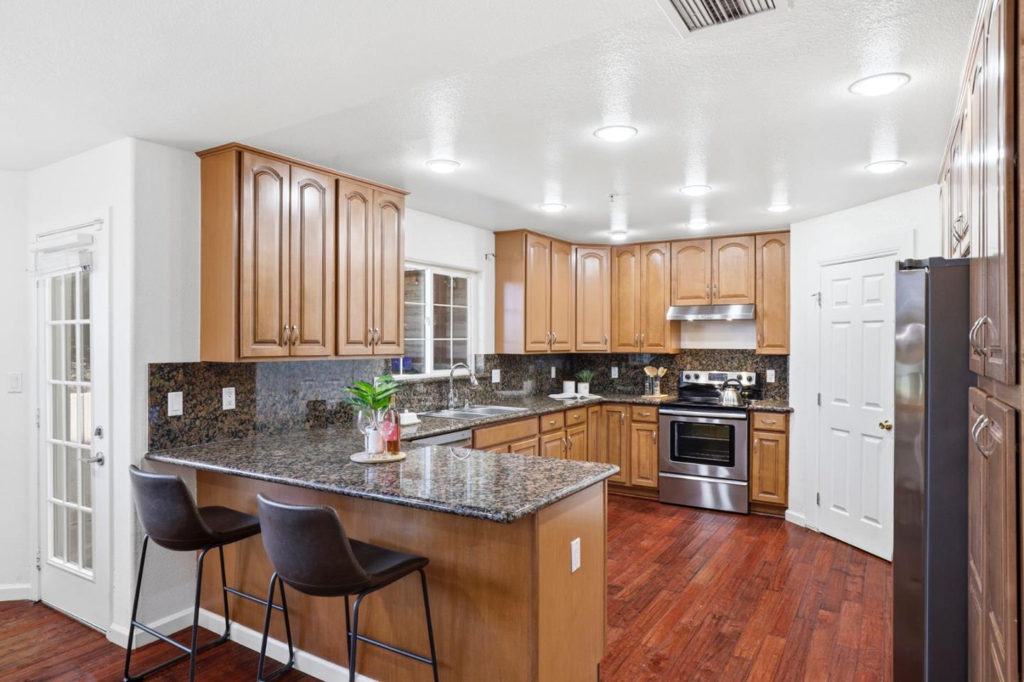 Property photo 30