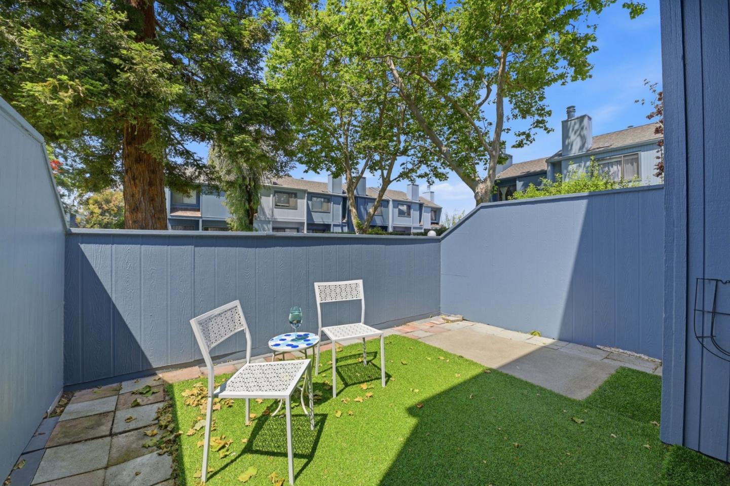 Property photo 28