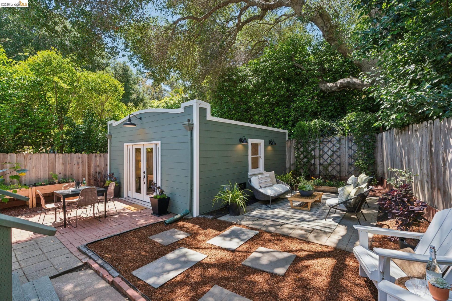 Property photo 38