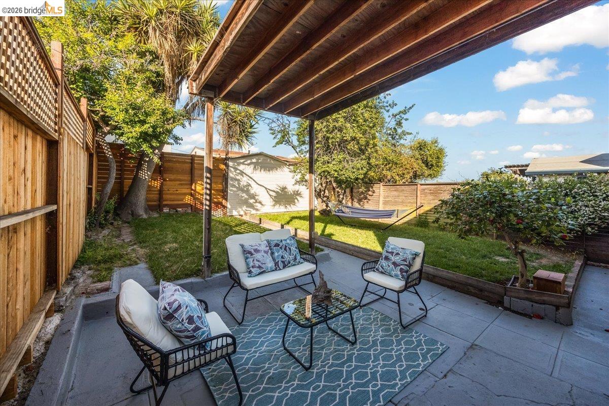Property photo 33