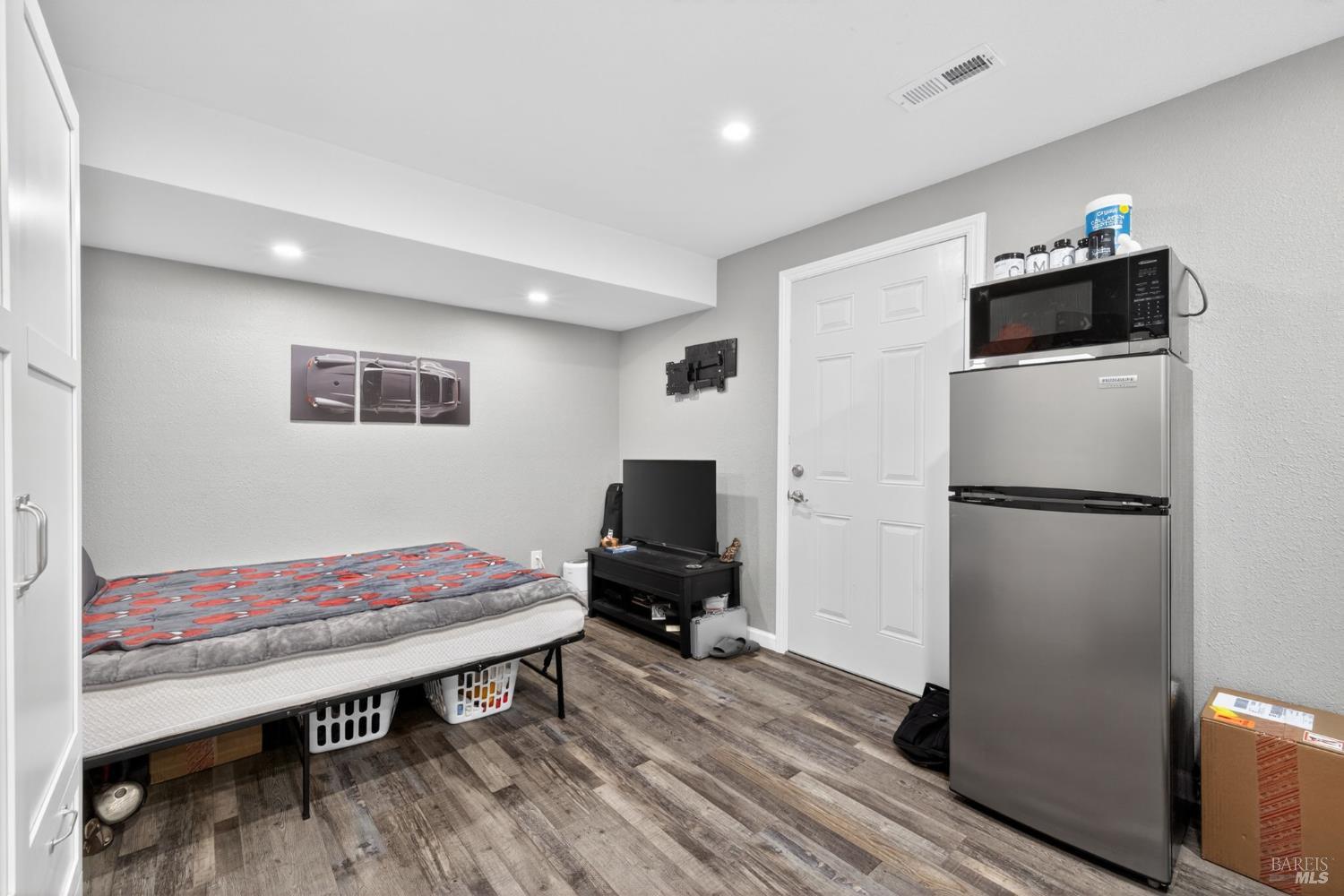 Property photo 46