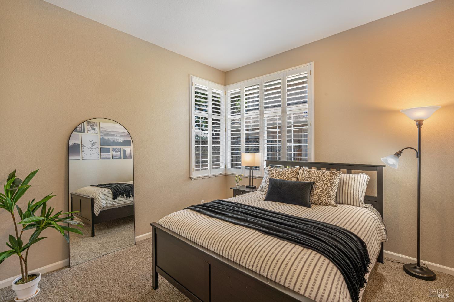 Property photo 34