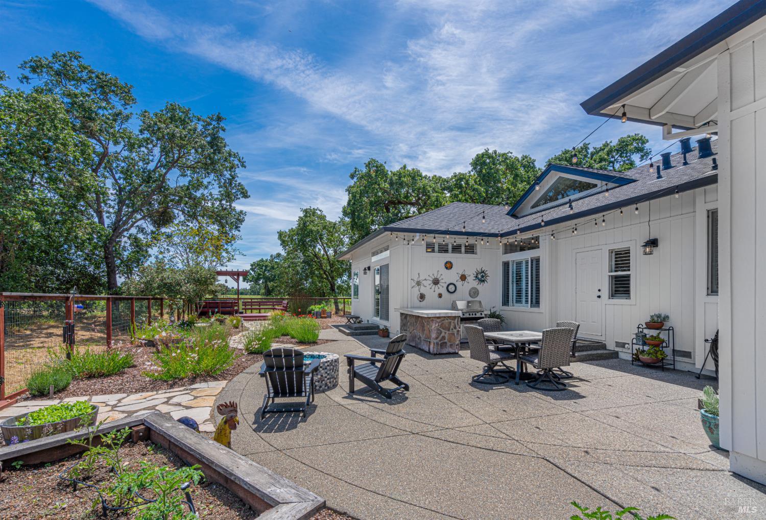 Property photo 43