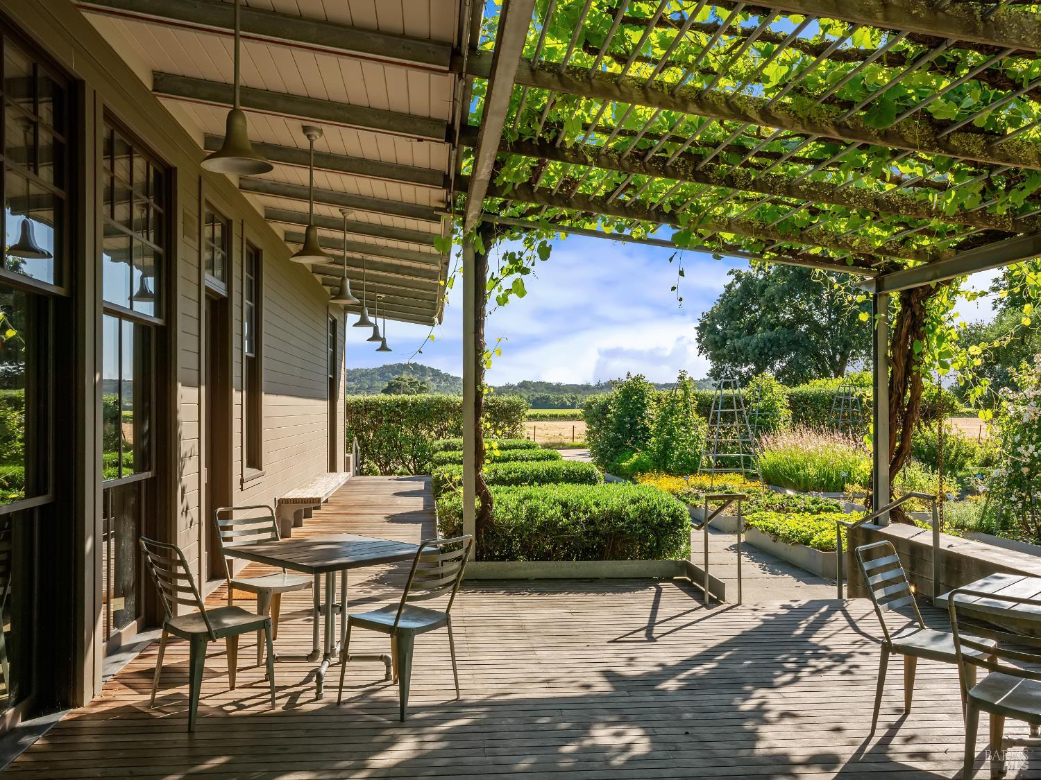 Property photo 34