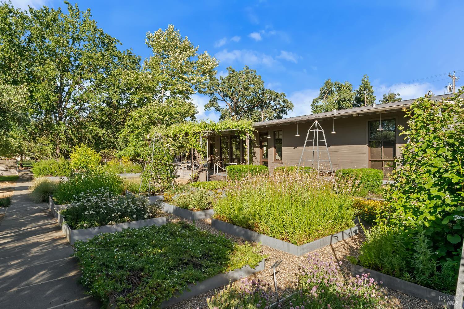 Property photo 48