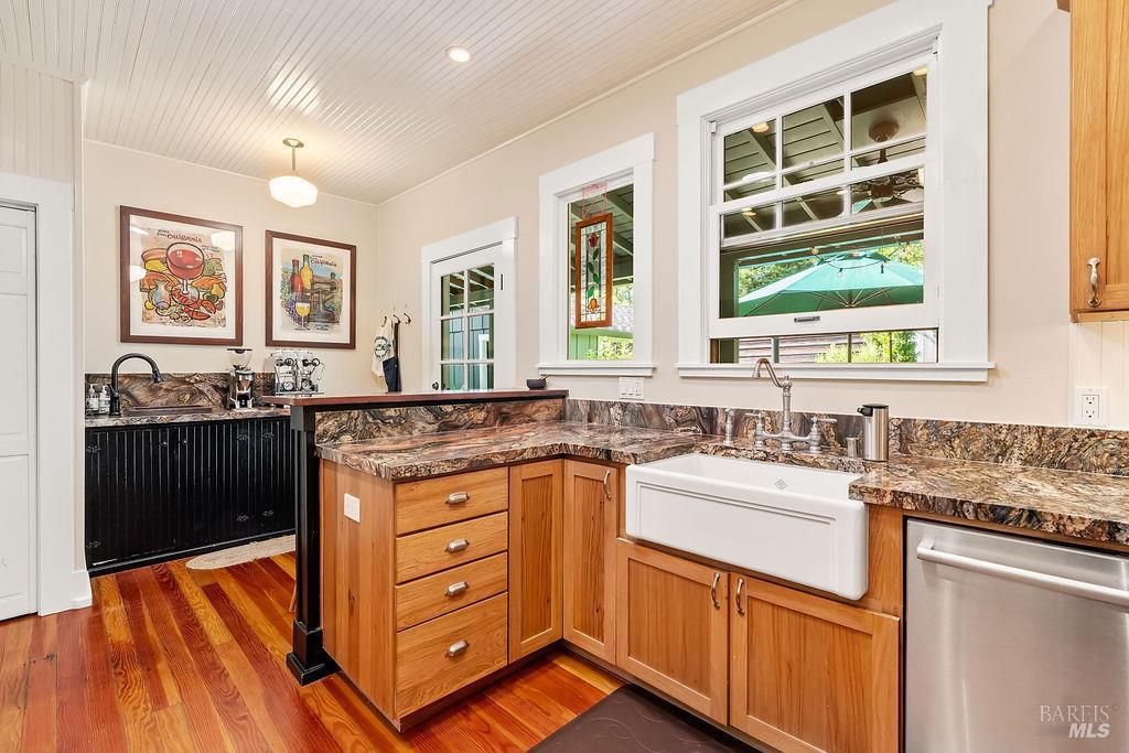 Property photo 23