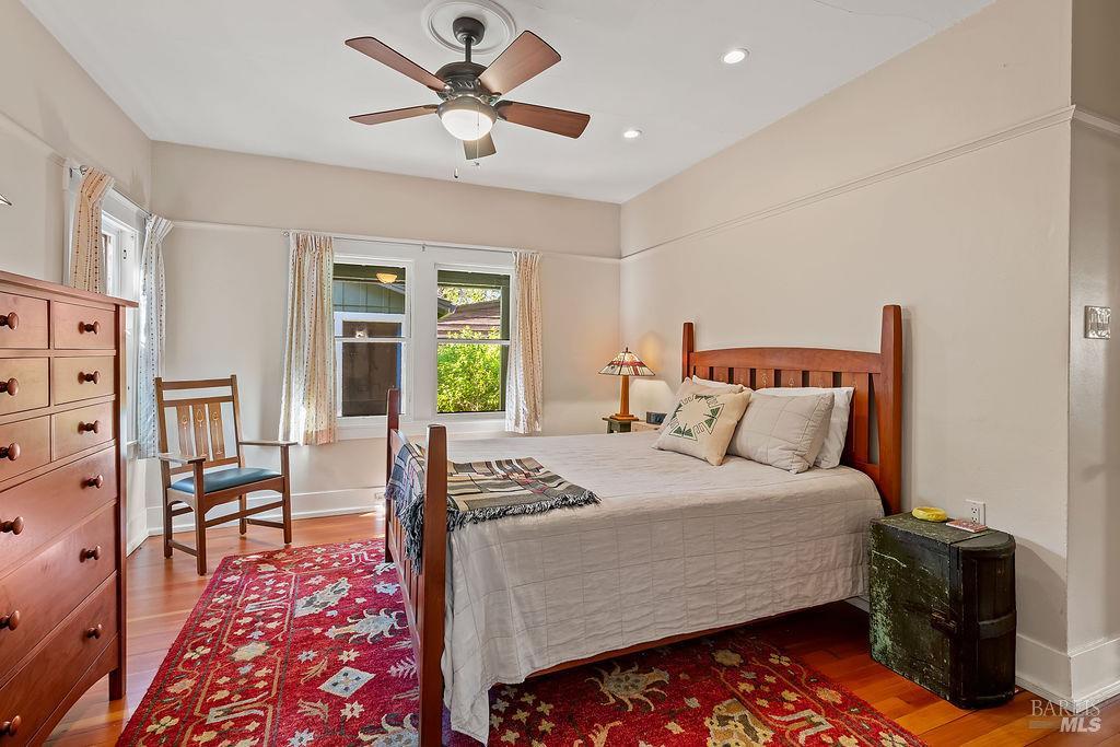Property photo 28