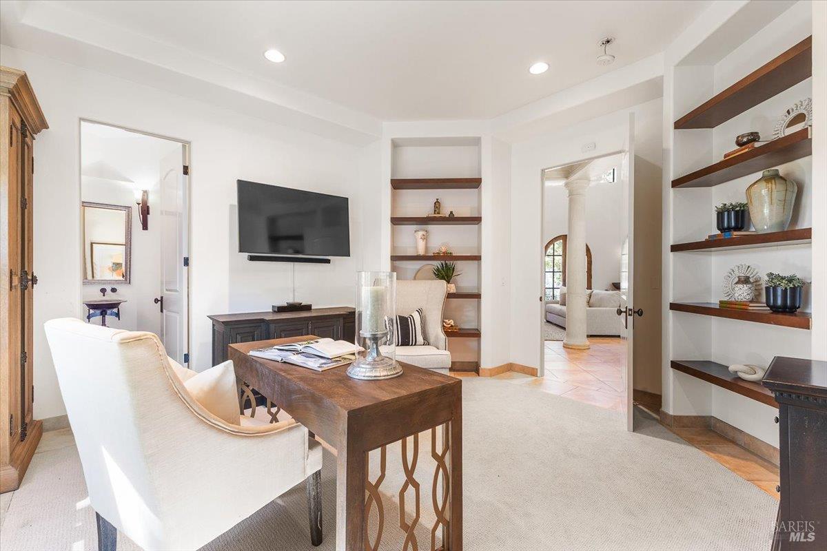 Property photo 24