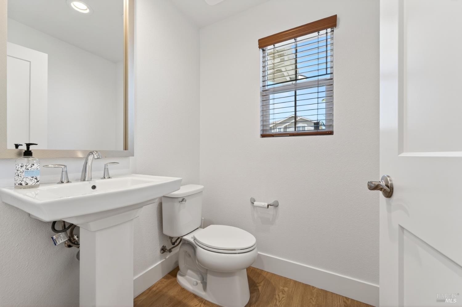 Property photo 25
