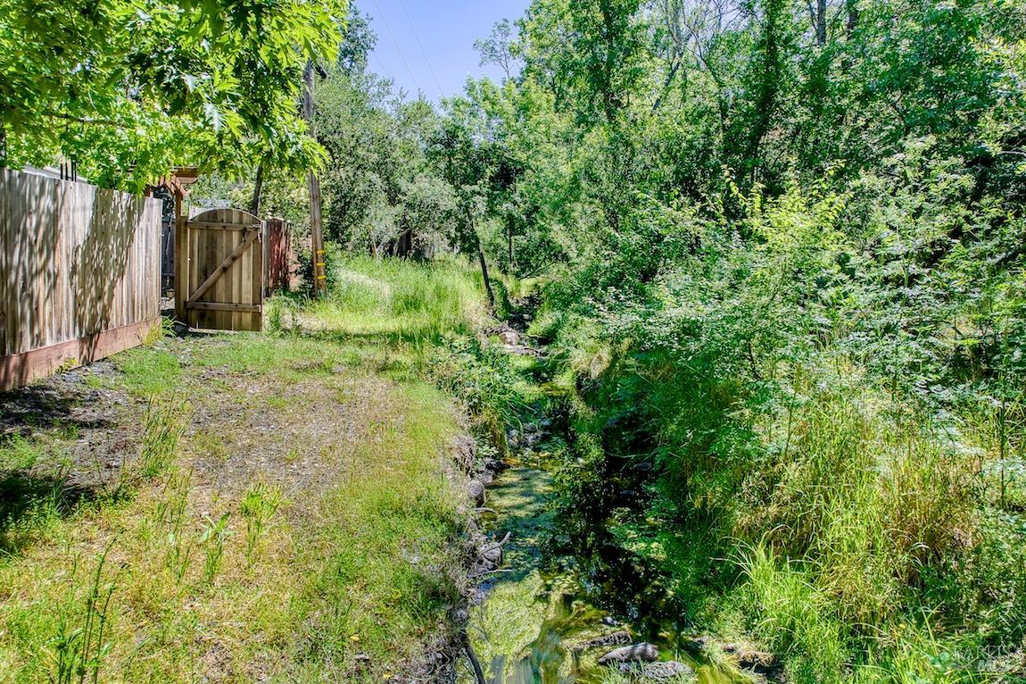 Property photo 43