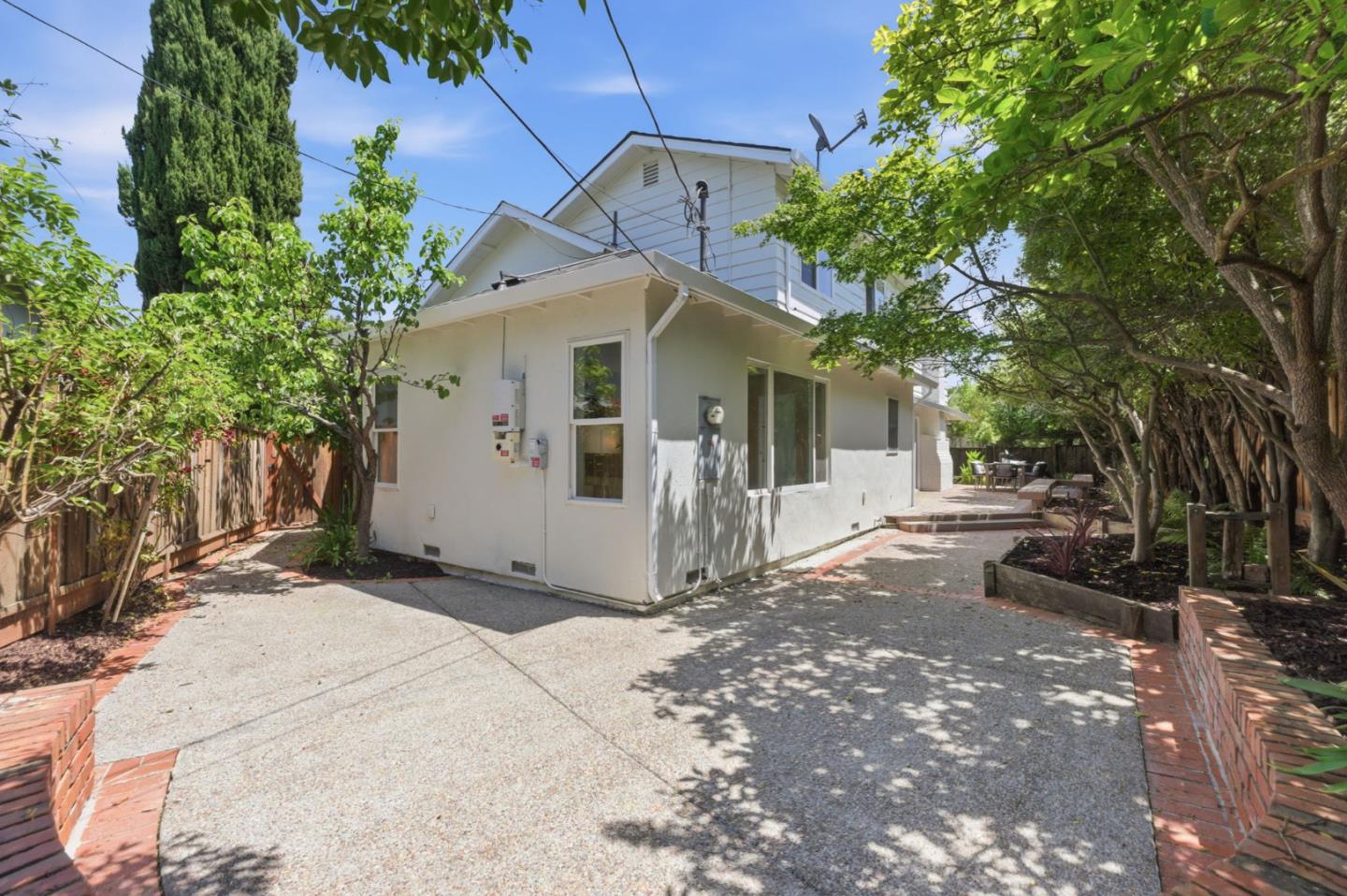 Property photo 50