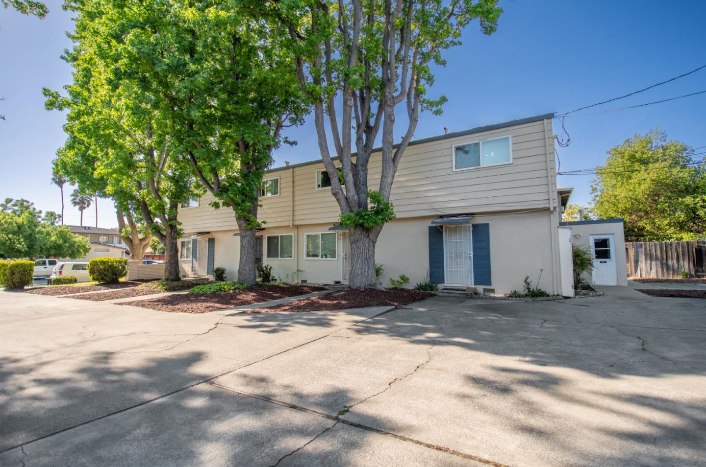Property photo 44
