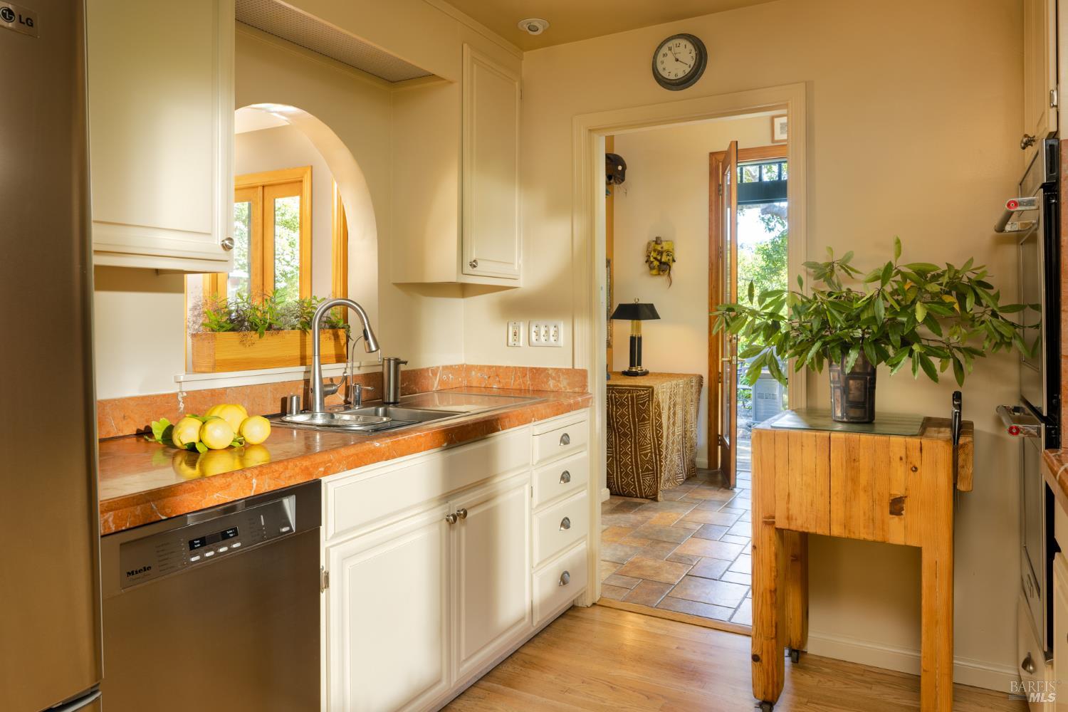 Property photo 18