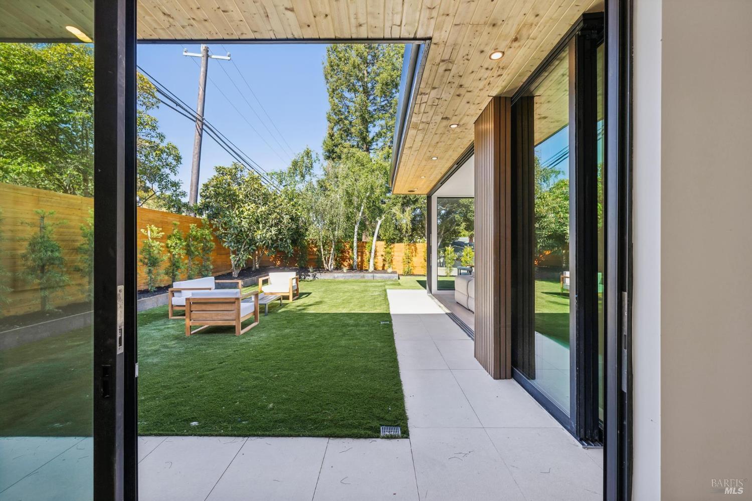 Property photo 50