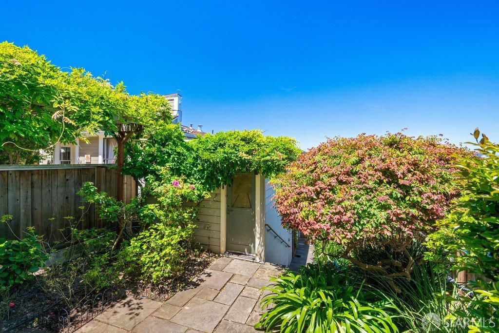 Property photo 46