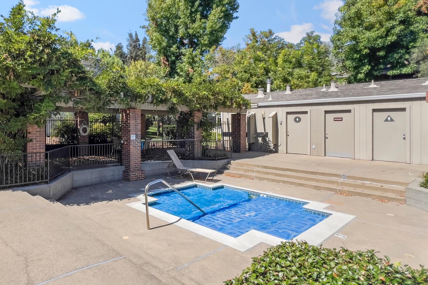 Property photo 25